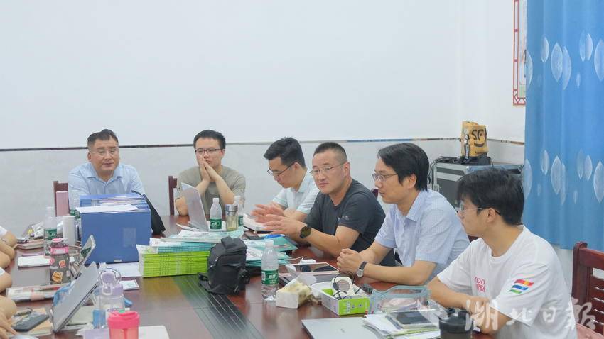 武穴市委宣传部对yl23455永利官网体育学院爱Do志愿服务队“七彩假期”志愿服务项目进行指导.docx 武穴市委宣传部对yl23455永利官网体育学院爱Do志愿服务队“七彩假期”志愿服务项目进行指导.docx